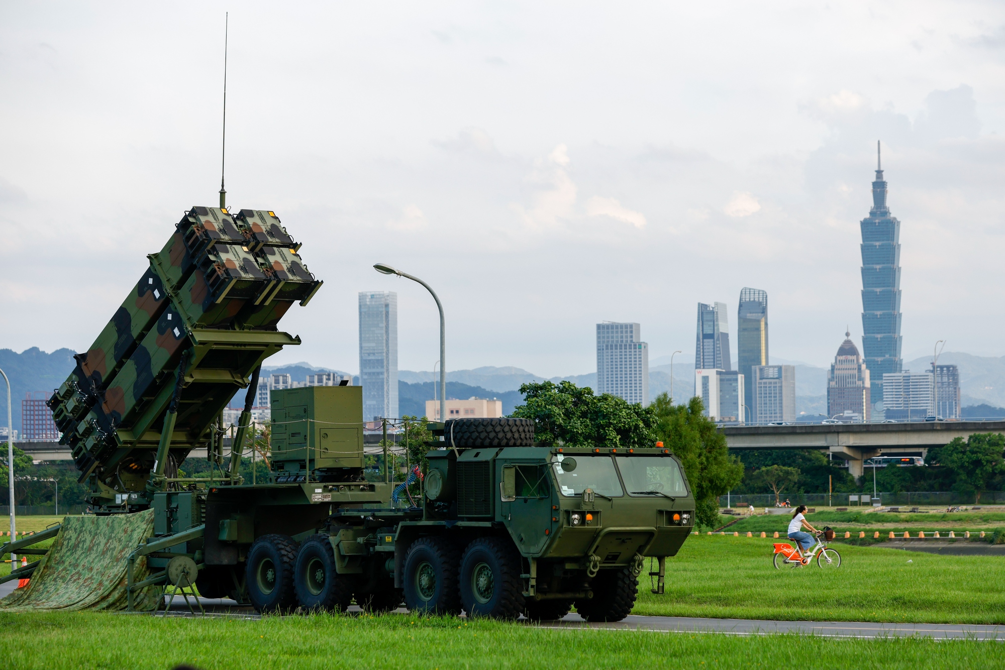 Ukraine Proposes Strategic Agreement with Germany to Secure Additional Patriot Missile Interceptors