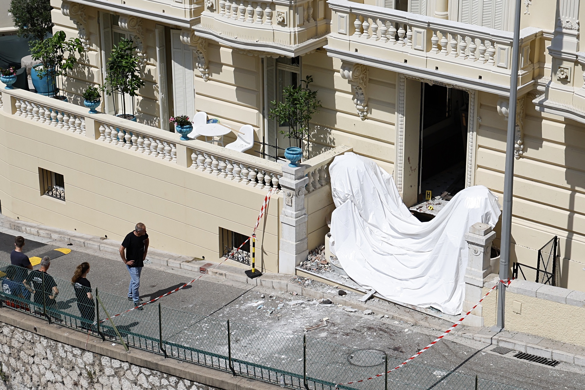 Ukrainian Prosecutor General Reveals Footage of Assassination Attempt on Businessman Yermolayev in Monaco